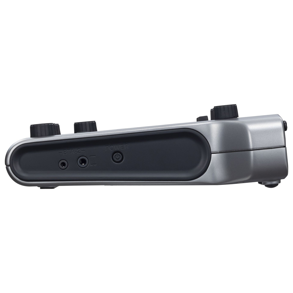 ZOOM 配信用オーディオインターフェイス POD TRAK P4