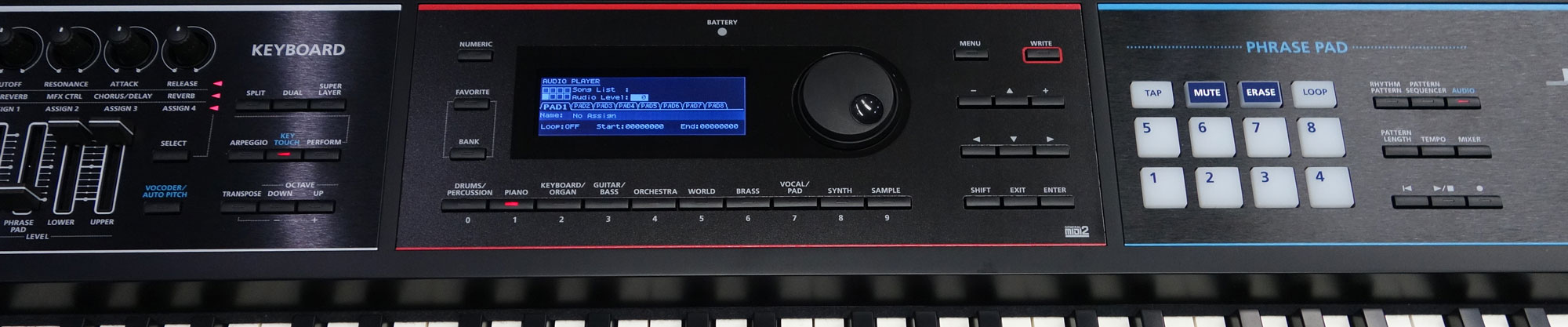 シンセサイザー【Roland Juno DS-61】